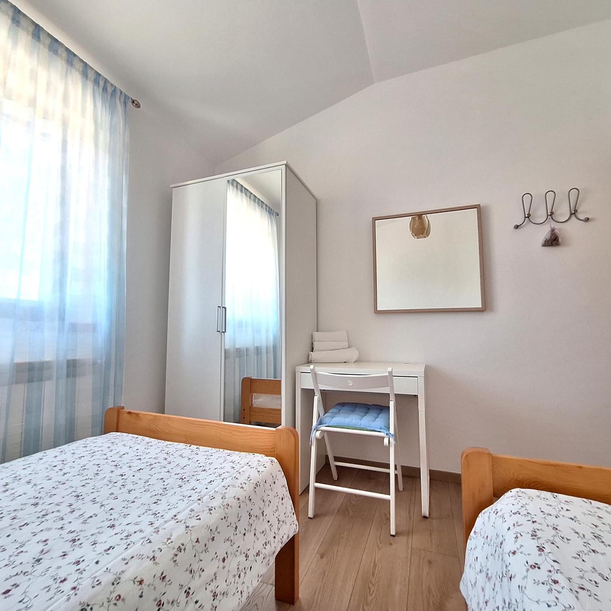 Apartment Mita Groznjan Exterior photo