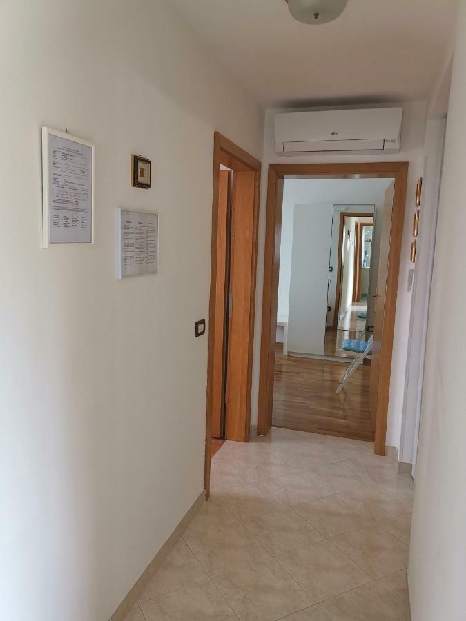 Apartment Mita Groznjan Exterior photo